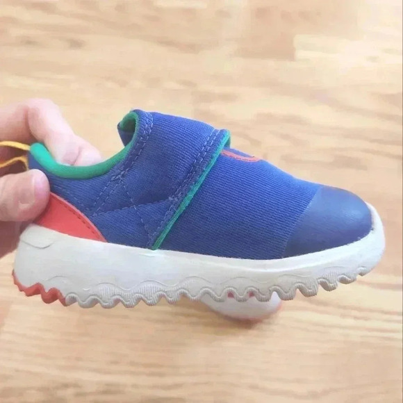 EUC Adidas x Disney Mickey Baby Shoes, Size 6 - Picture 8 of 12